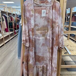Maurices Pink and Tan Kimono